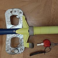 Blocca pedali bullock antifurto auto