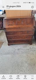 Scrivania cassettiera legno