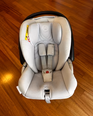 Ovetto seggiolino CYBEX Cloud T i-Size