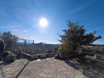 Villetta Unifamiliare con Terreno e Ulivi