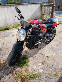 MV AGUSTA BRUTALE 989R 2010