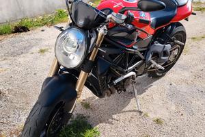 MV AGUSTA BRUTALE 989R 2010