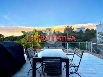3 LOCALI A NAPOLI