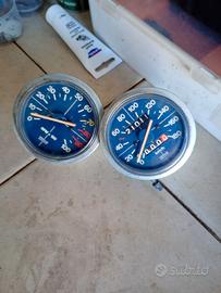 Contagiri e contachilometri