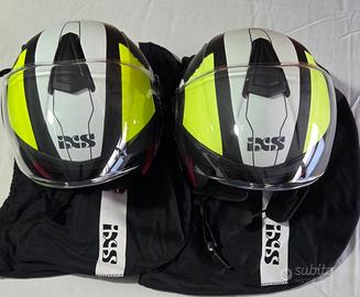 Caschi IXS  taglie XL e M