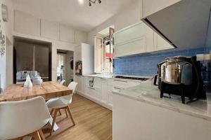 3 LOCALI A CASTELLAMMARE DI STABIA