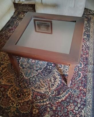 Tavolino legno e vetro con vano contenitore