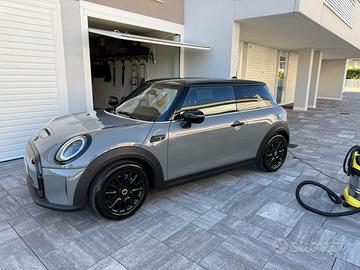 Mini cooper s full elettric perfetta