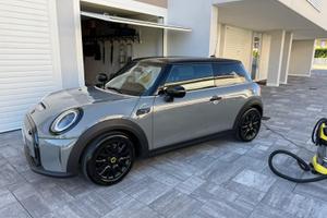Mini cooper s full elettric perfetta