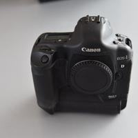 Canon Eos-1D Mark II