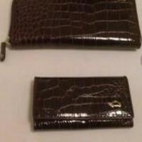 Portafoglio e portachiavi Carpisa