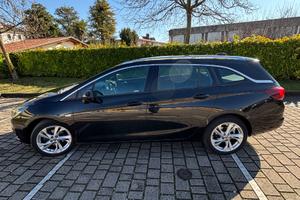 Opel Astra   2017 Sports Tourer 1,6 Sports