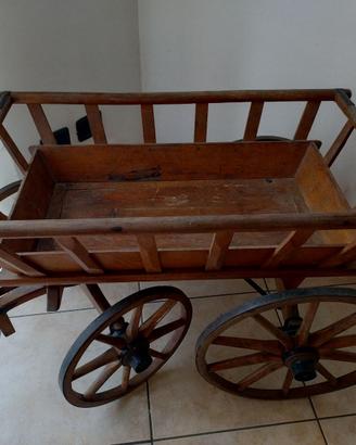 Carretto latte per Bovaro Bernese