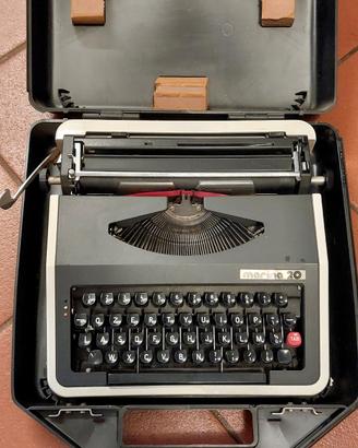 macchina da scrivere marina 20