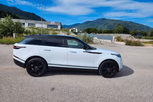Range rover velar
