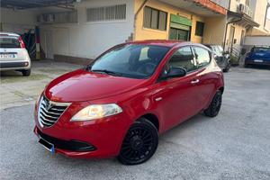 LANCIA Y 1.2 BENZINA 70 CV PARI NUOVO