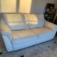 Divano Ikea in ecopelle