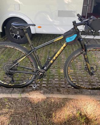 MTB Trek procaliber 9.8 full carbon