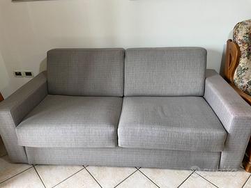 Divano letto matrimoniale
