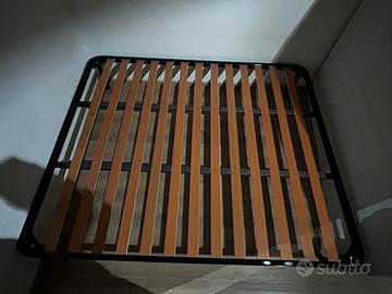 Rete matrimoniale ortopedica a doghe con materasso