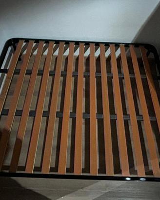 Rete matrimoniale ortopedica a doghe con materasso