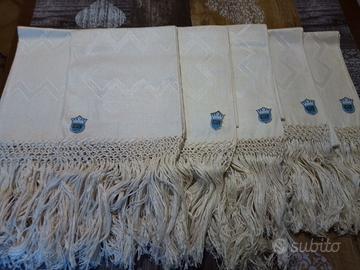 Asciugamani antichi in puro lino
