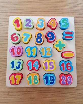 GIOCO CON NUMERI IN LEGNO DA INCASTRARE 