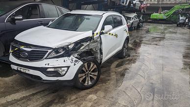 KIA SPORTAGE 2010-2014 1.7 CRDI 5 Porte