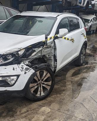 KIA SPORTAGE 2010-2014 1.7 CRDI 5 Porte