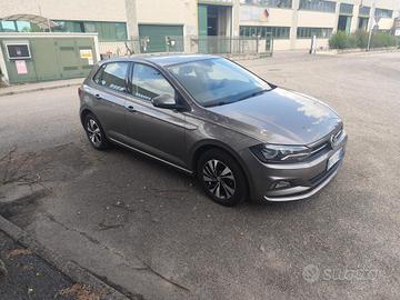 volkswagen polo benzina anno 2020