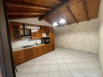 Casa indipendente villaggio delle ginestre