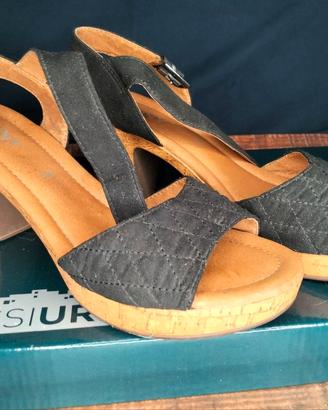 Sandali Neri Comodi Jenny by Ara Shoes – Zeppa Eff