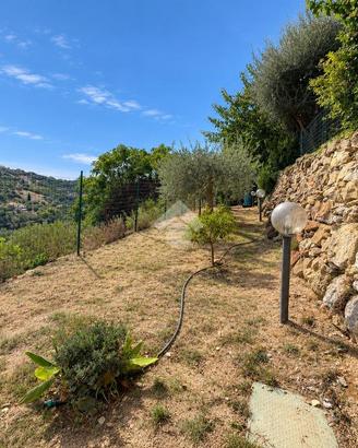 2 LOCALI A VALLEBONA