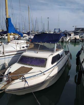Barca Cranchi Riviera 5.40