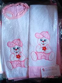 Set asilo bimba ricamo orsetto