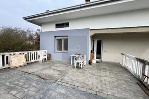 Casa semindipendente con terrazzo