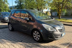 OPEL MERİVA 2012 1.3diesel ANCHE PER NEOPATENTATİ