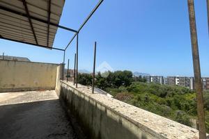 3 LOCALI A FICARAZZI