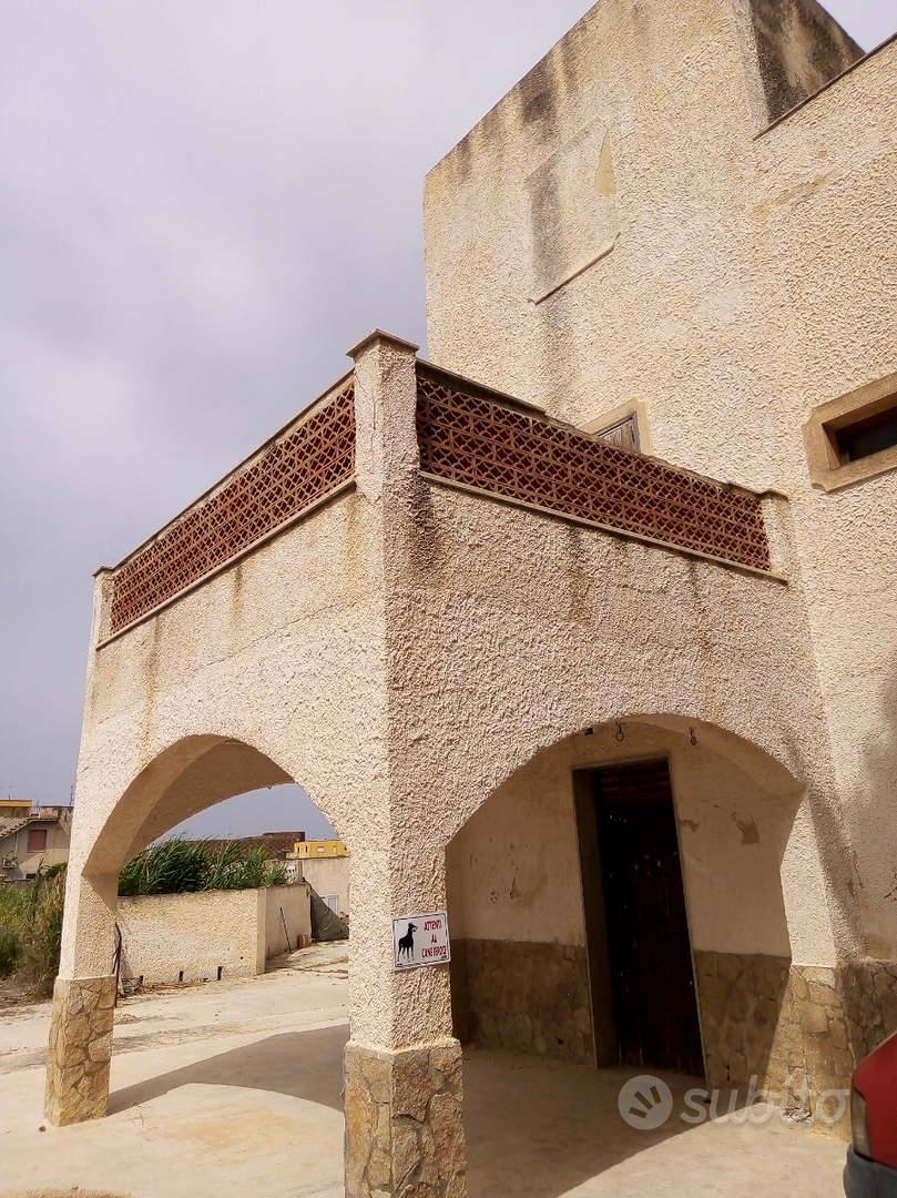Paceco: VILLA,terreno,locale artigianale,magazzino - Vista 2