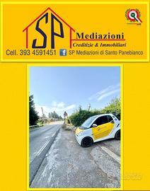 Terreno Pianeggiante su strada