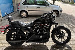 Harley Davidson Sportster Iron 883 (2016)