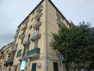 Pressi Policlinico Trilocale con terrazzo