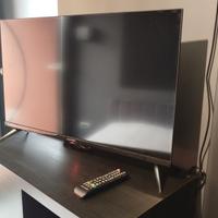 Smart TV marca Kiano mai usata 32 pollici