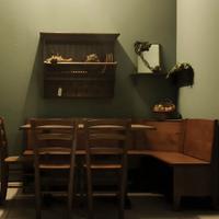 SET TAVOLO + GIROPANCA IN CILIEGIO