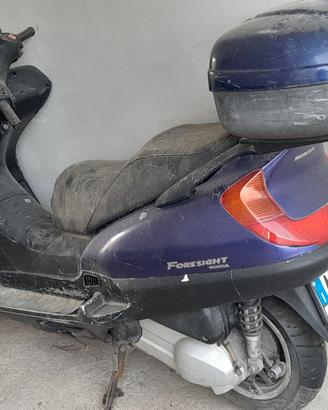 Scuter Foresight Honda 250cc