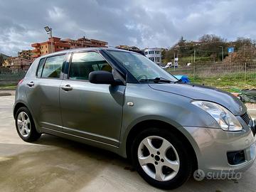 Suzuki Swift 1.3 92 cv
