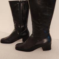 stivaletto da donna n. 39