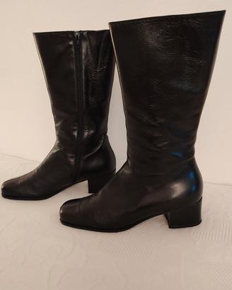 stivaletto da donna n. 39