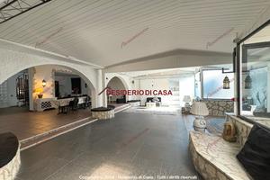 Casa, Piraineto - Serracardillo, Carini.