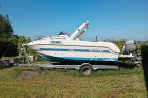 ULTIMO RIBASSO Manta 620 cabin SAVER barca semicab